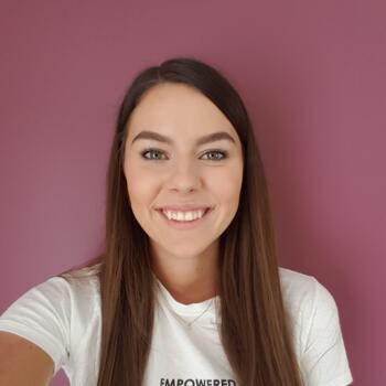 Babysitter in Launceston: Ally