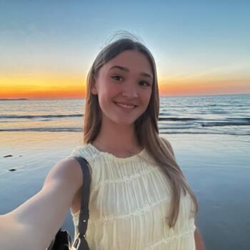 Babysitter Chartres-de-Bretagne: Julia