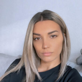 Babysitter in Porto-Vecchio: Sabrina