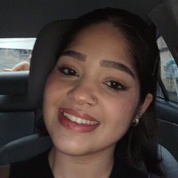 Babysitter in Campos dos Goytacazes: Ada Sofia