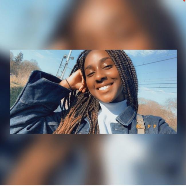 Uccle のベビーシッター: Laetitia