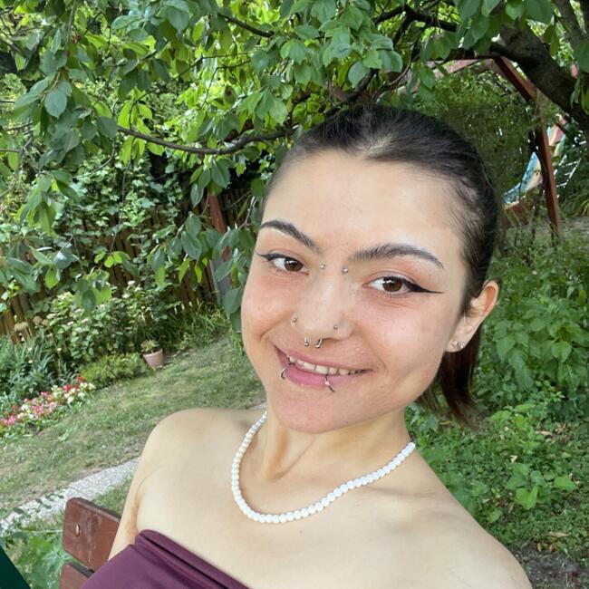 Babysitter in Klabava: Hana