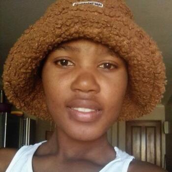 Babysitter in Strand: Angelina