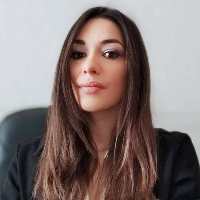 Babysitter in Rome: Eleonora