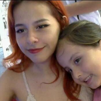 Babá em Vila Velha: Karen