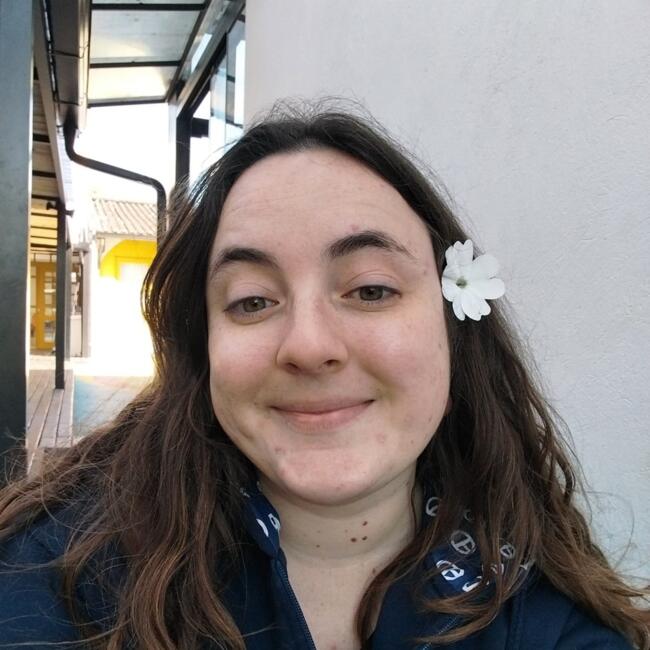 Babysitter in Florianópolis: Jade