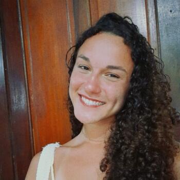 Babysitter in Curitiba: Luara