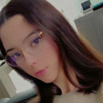 Babysitter in Bouaye: Romane