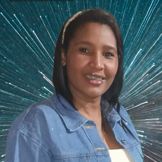 Babysitter in Medellín: YECENIA