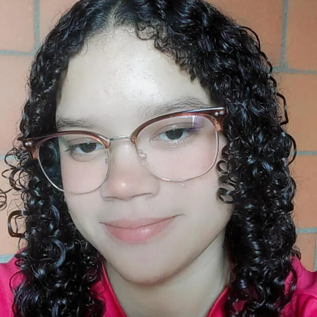 Niñera en Palmira: Caroline