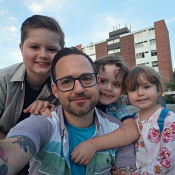 Babysitting job in Longwood (Florida): babysitting job Adam