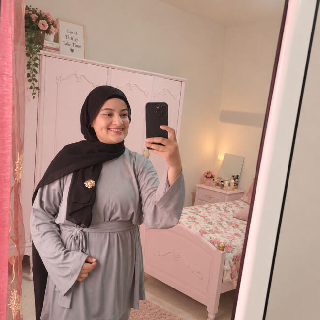 جليسة أطفال في مسقط: Ameni