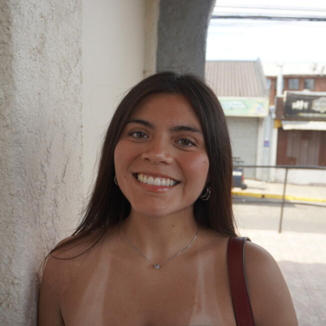 Babysitter in Bois-Colombes: CATALINA NAVARRETE REYES