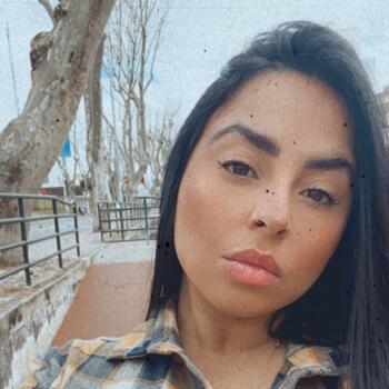 Babysitter em Oeiras: Rosany