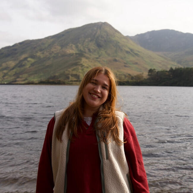 Babysitter in Galway: Erin