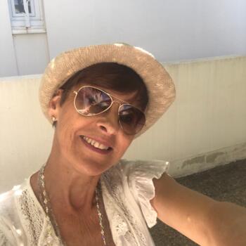 Baby-sitter in Lyon: Anne