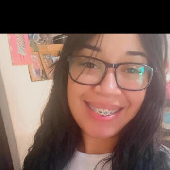 Niñera Guacara: Mariany