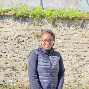 Babysitter in Massy: Sarah