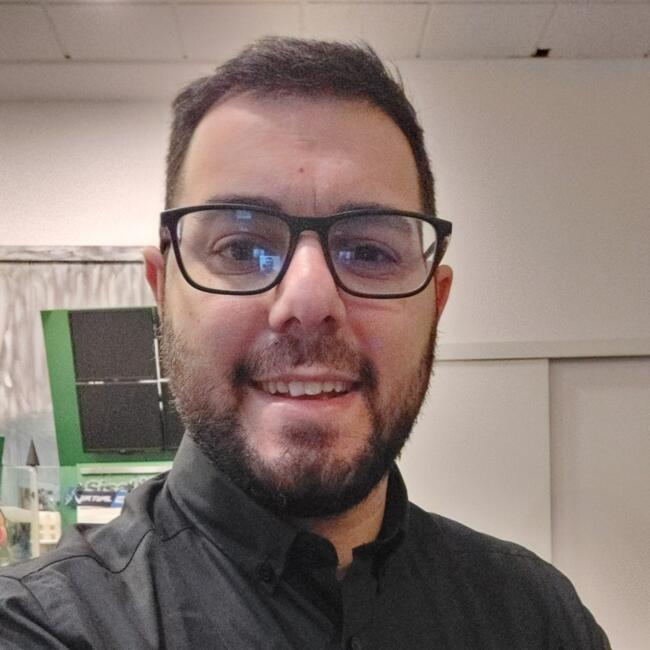 Lavoro per babysitter a Cormano: Giovanni