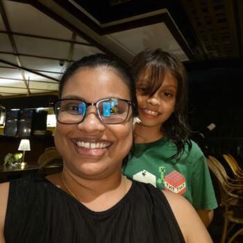 Babysitting job in Surabaya: Gayu