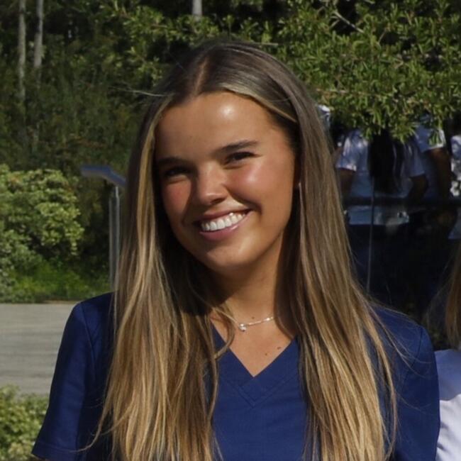 Niñera en Lo Barnechea: Camila