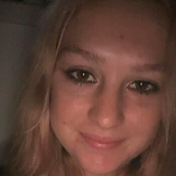 Babysitter in Port Stephens: Caitlin