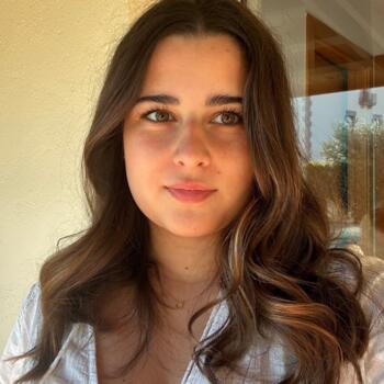 Canguro en Girona: Aina