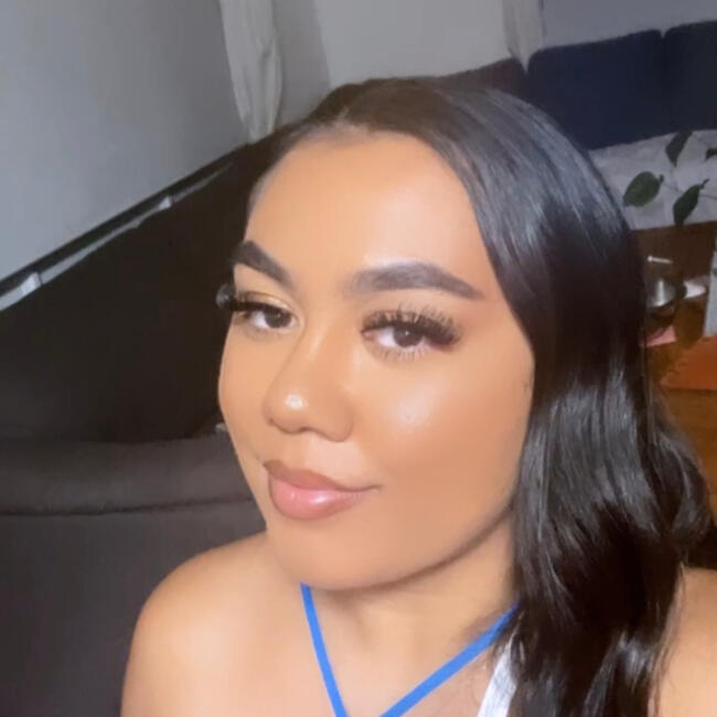 Babysitter in Cairns: Tianne