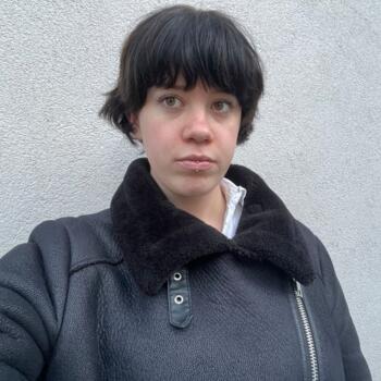 Babysitter in Vienna: Lucy