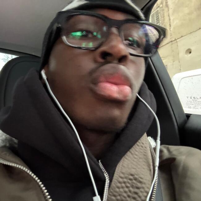 Babysitter in Marseille: Mohamed