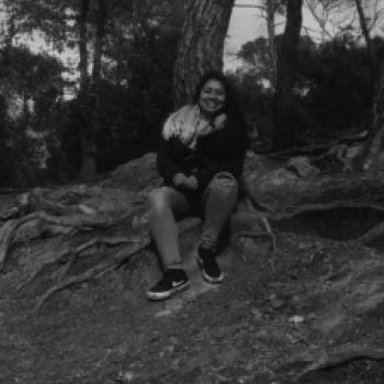 Canguro en Terrassa: Angie Cathalina