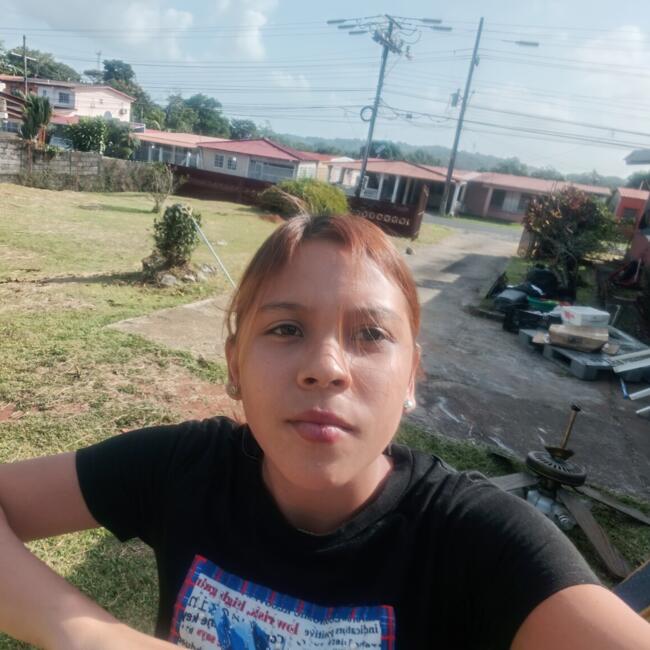 Babysitter in Panama City: Aylin