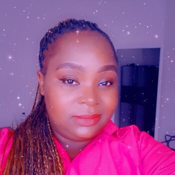 Babysitter in Cape Town: Regina Zaquisha