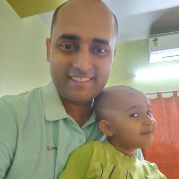 माता-पिता कोलकाता: Sarpesh