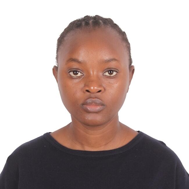 مربية أطفال في دبي: Grace