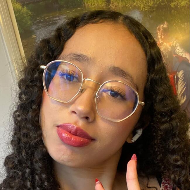 Babysitter in Aubervilliers: Safiya