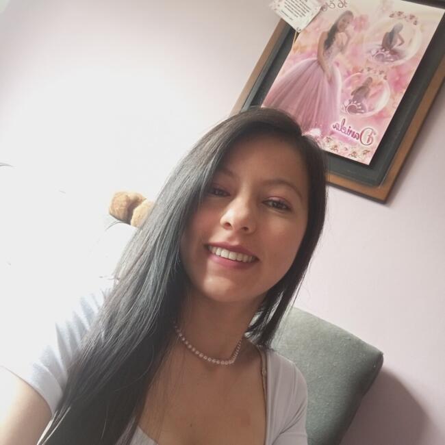 Babysitter in Bogotá: DANIELA ESPITIA