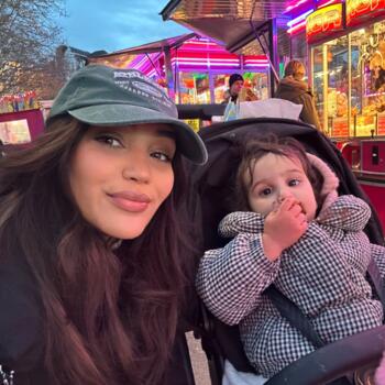 Babysitting job in Jeddah: babysitting job Maya