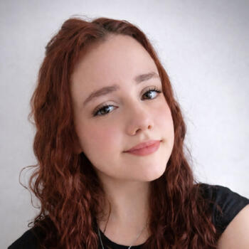 Babá em Cotia: Mariana