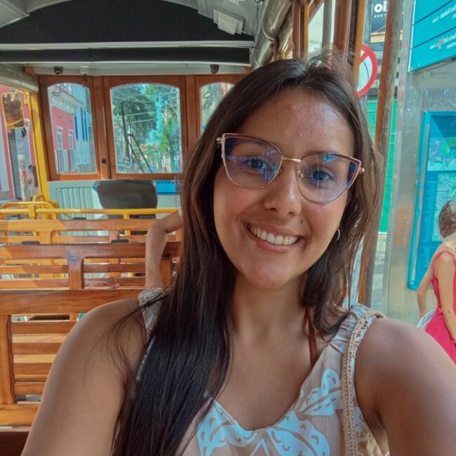 Babá em Campo Grande: Jéssica