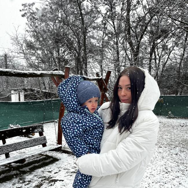 Bébiszitter Veresegyház területén: Tünde