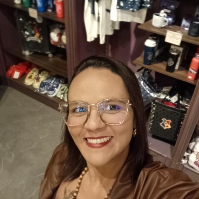 Babysitter in São Bernardo do Campo: Aline