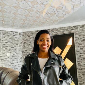 Babysitter in Bloemfontein: Kananelo