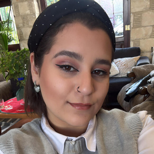 Babysitter in Kolossi: Anna