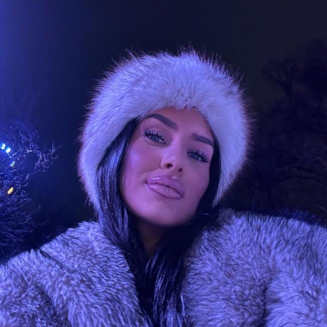 Babysitter in Čepin: Justina