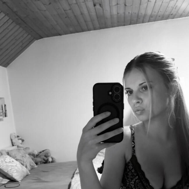 Babysitter in Jurbise: Maylin