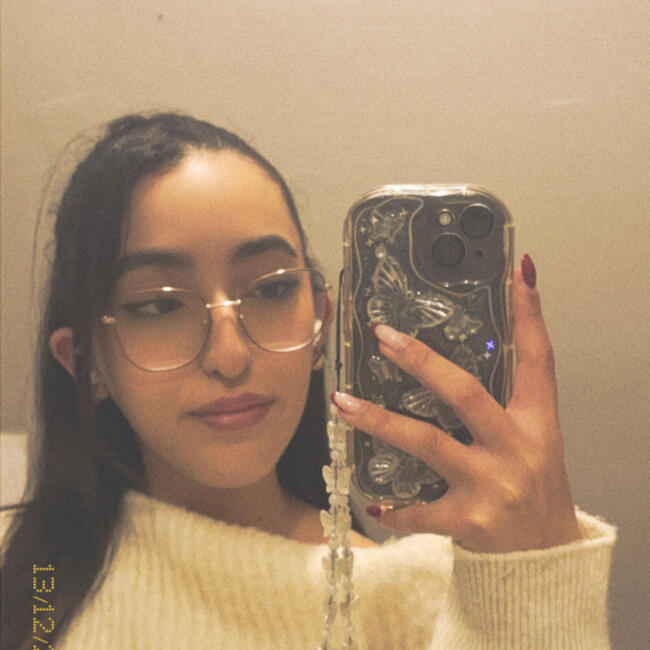 Babysitter in Lyon: Siryne