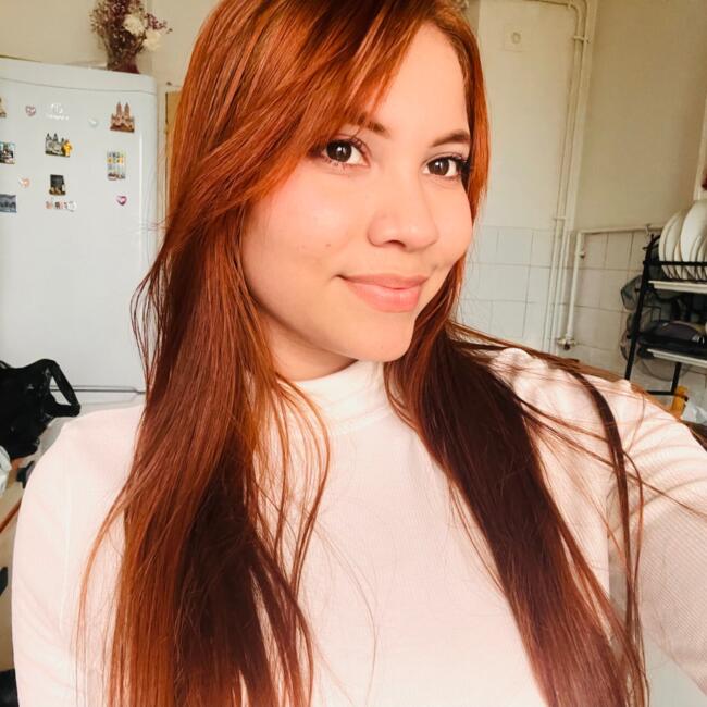 Babysitter in Saint-Cyr-les-Vignes: Rosa