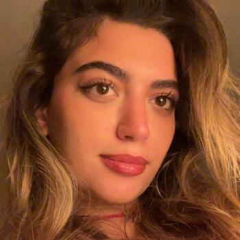İstanbul bölgesinde bebek bakıcısı: Reine