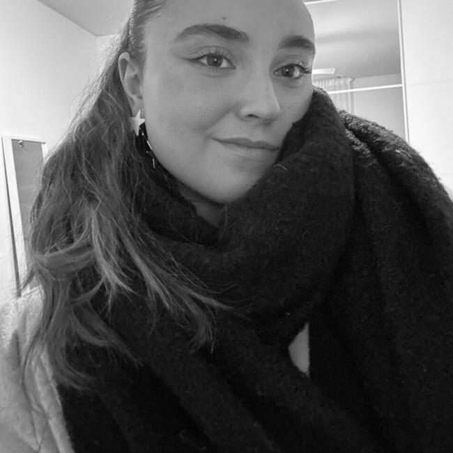Babysitter in Vitoria-Gasteiz: Naroa